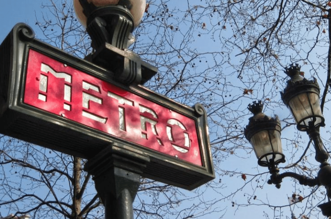 étude publicitaire métro parisien